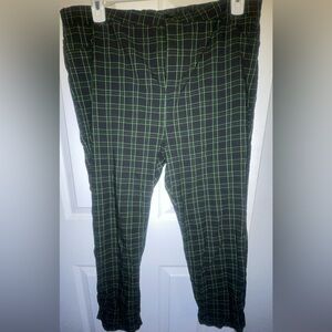 Rue21 Black and Green Plaid Pants